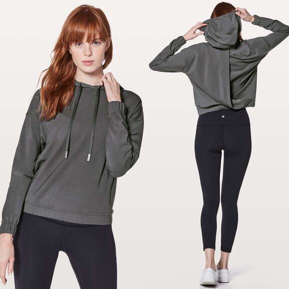 Lululemon Twisted & Tucked Pullover in Dark Shadow - Picture 1 of 8